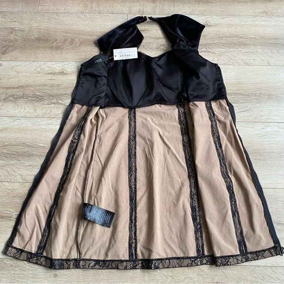 NWT Guess Claudia mini dress lace overlay velvet cap sleeves nude underlining - Picture 6 of 13